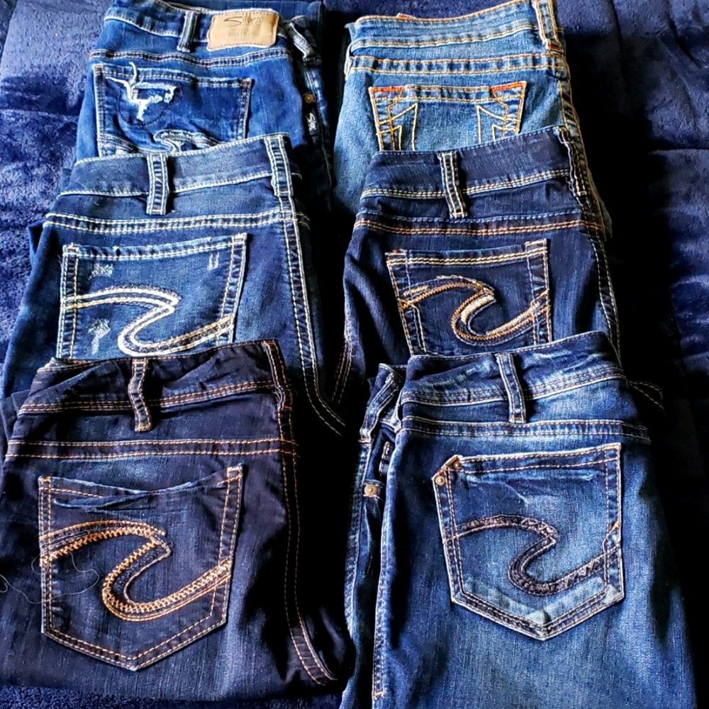 5 Silver jeans size 30w 29 lenght, 1 jean True Religion same size